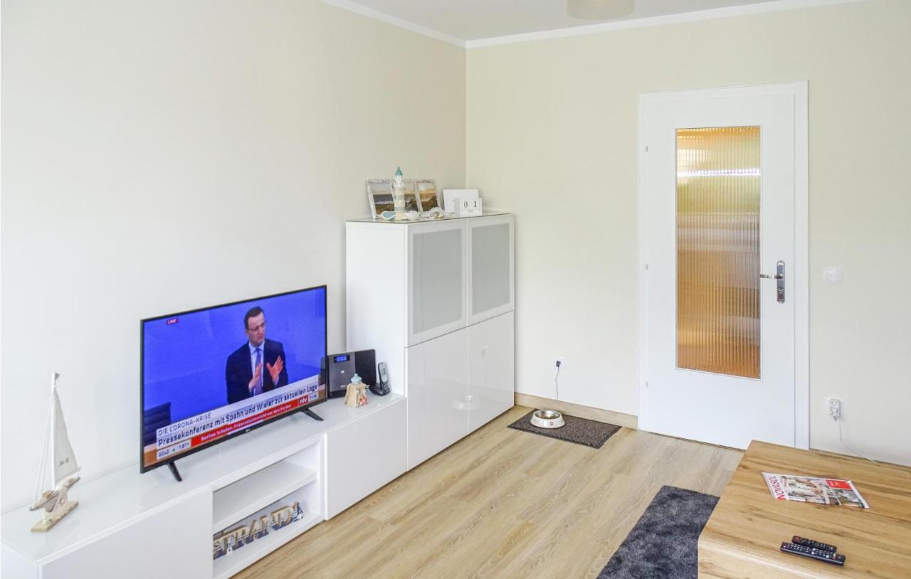 Lovely Apartment In Buesum With Kitchen Exterior foto